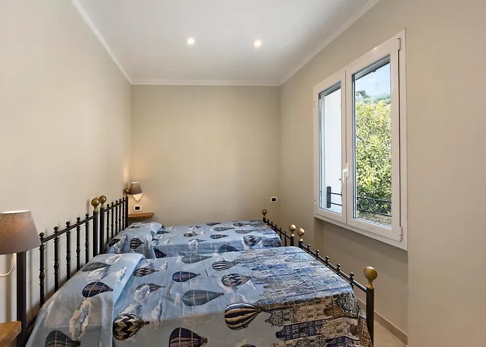 Madonna Della Neve * Diano San Pietro